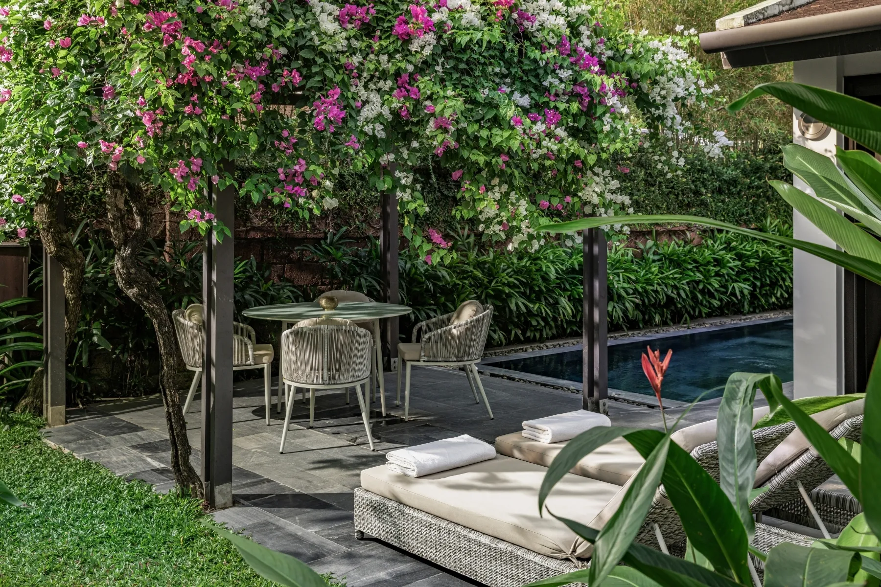 2 Bedrooms Pool Villa