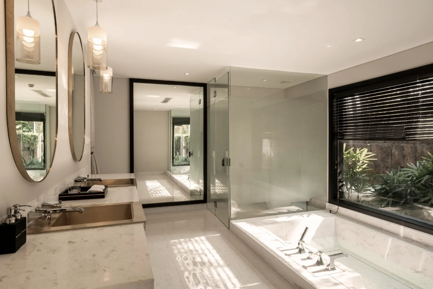 3 Bedrooms Pool Villa Ocean Front