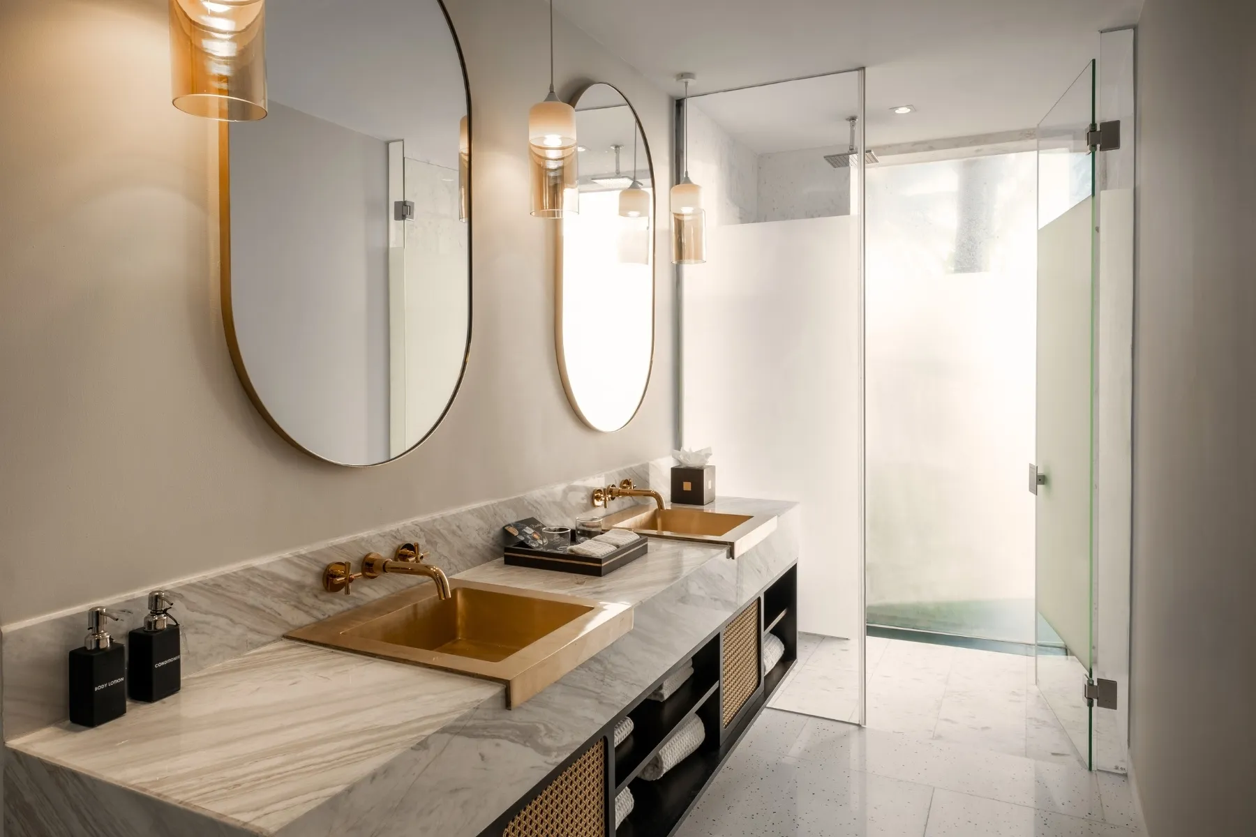 3 Bedrooms Pool Villa Ocean Front