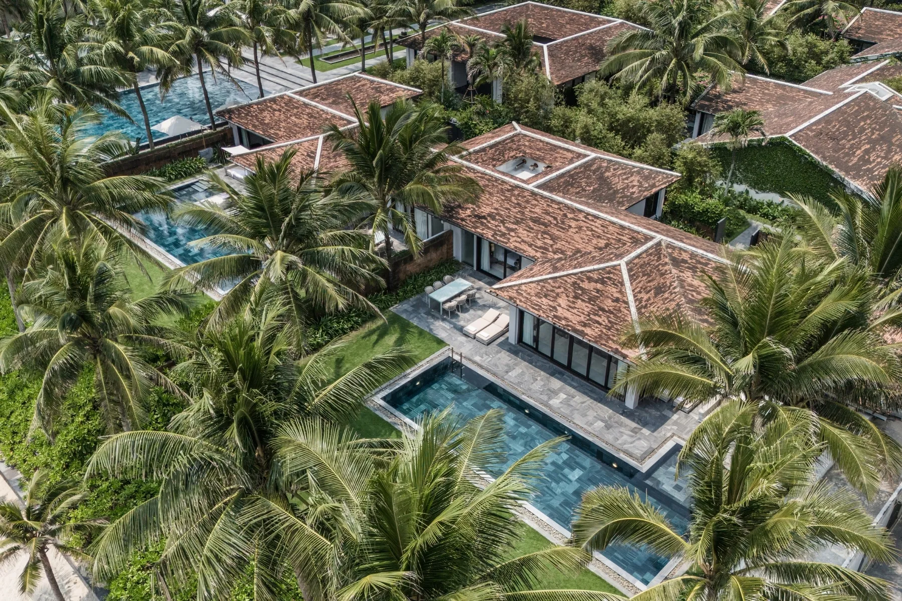 3 Bedrooms Pool Villa Ocean Front