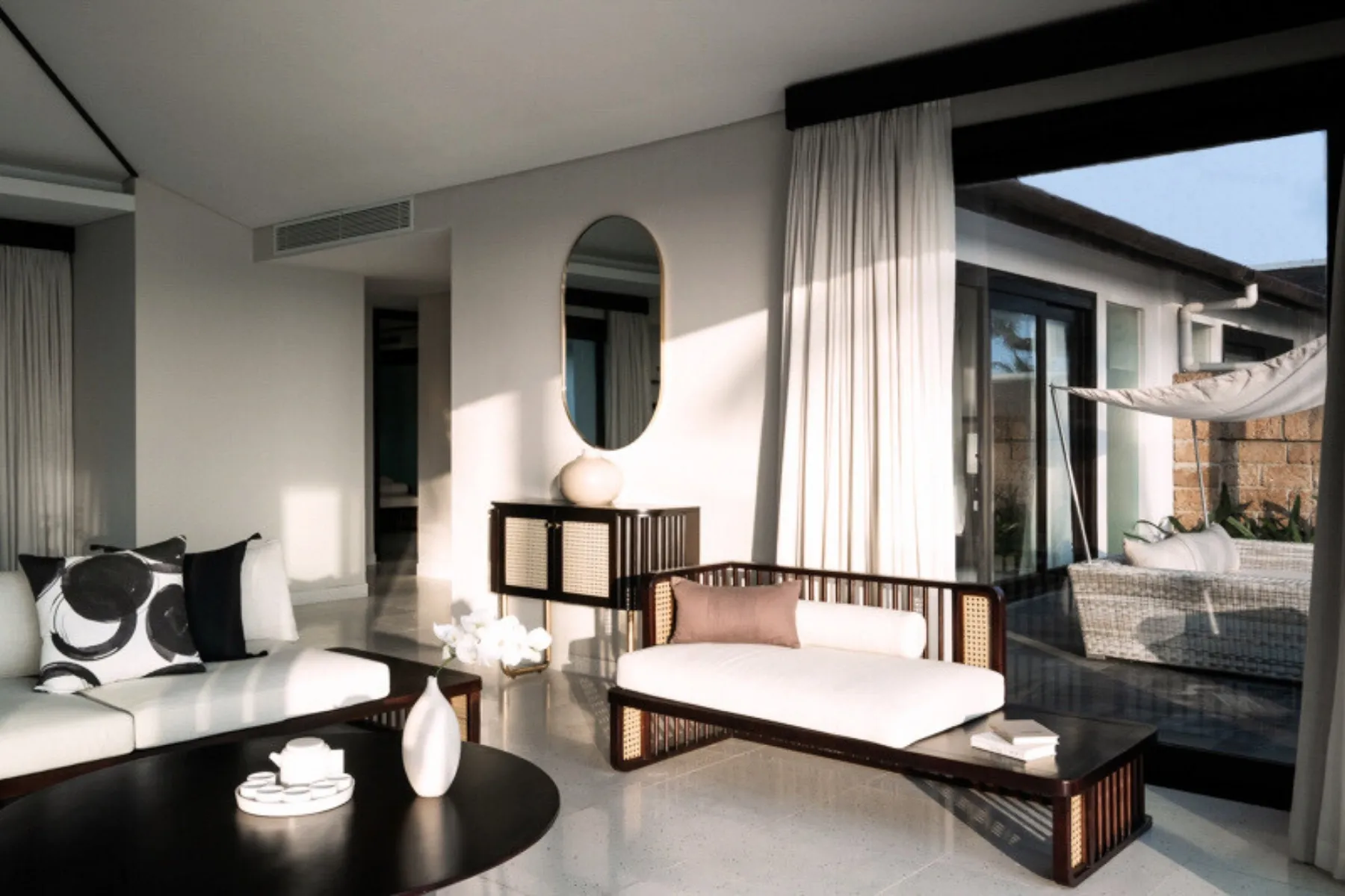 3 Bedrooms Pool Villa Ocean Front