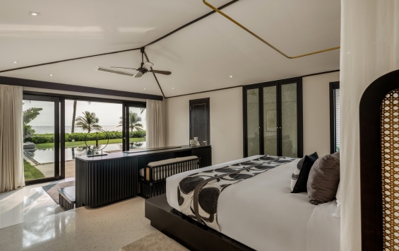 3-Bedrooms-Pool-Villa-Ocean-Front-9-1