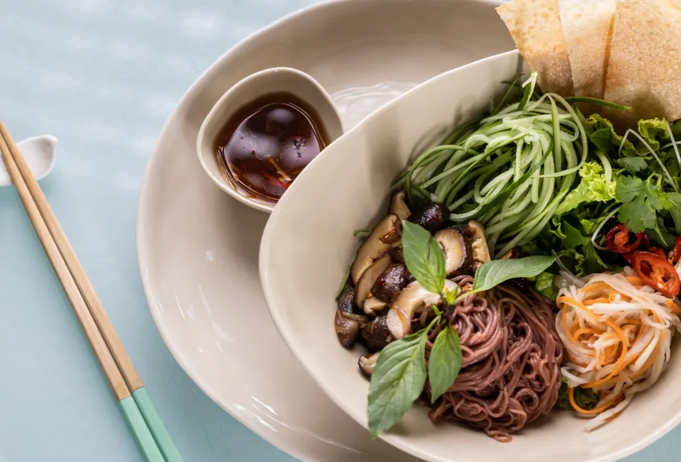 The Power of a Balanced Diet and Superfoods for Optimal Health