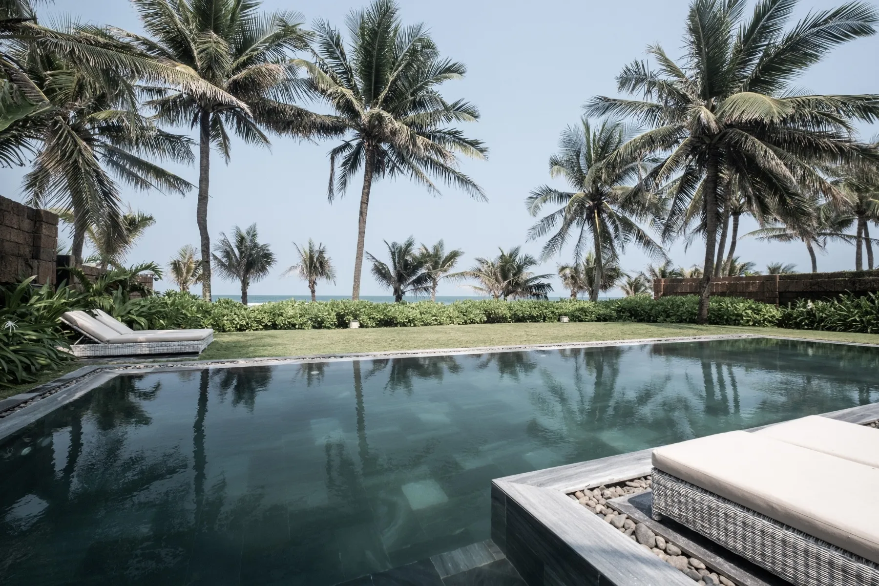 2 Bedrooms Pool Villa Ocean Front