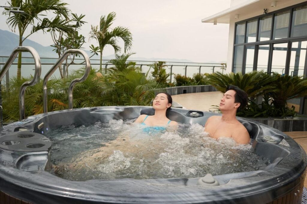 Mikazuki Japanese Resorts & Spa