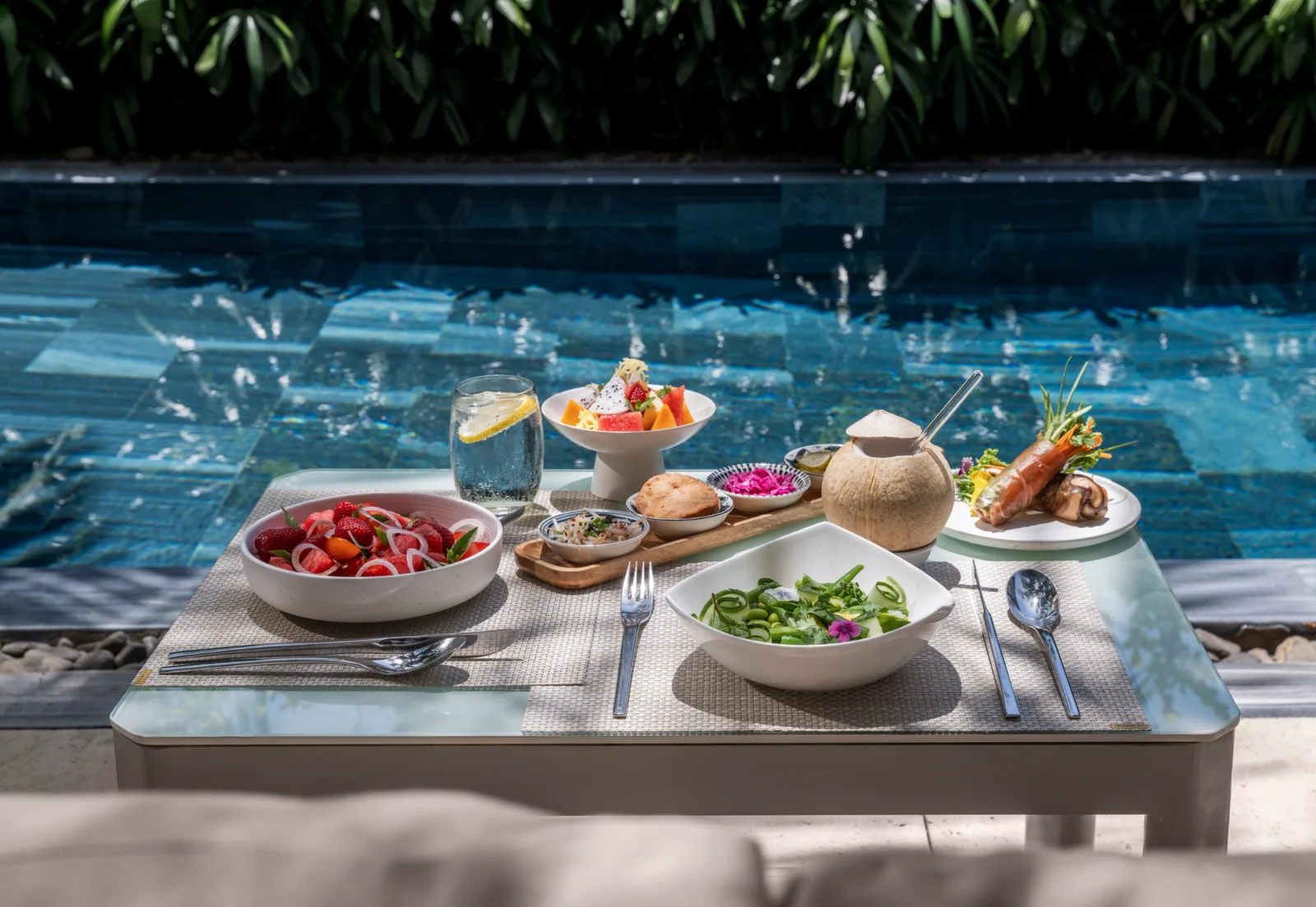 Enjoy delicious plant-based dishes by the pool