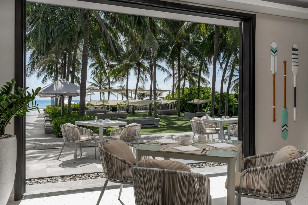 THE OCEAN BISTRO