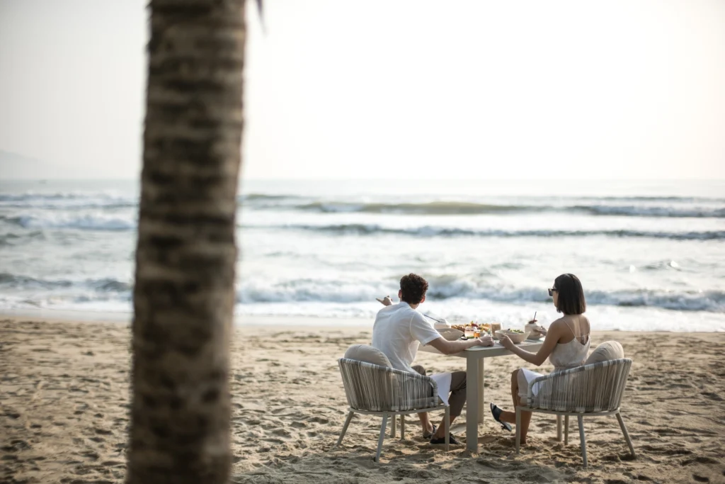 THE OCEAN BISTRO