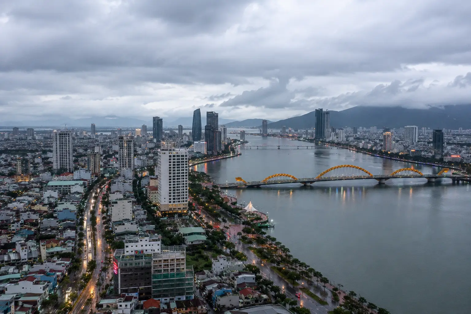 Da Nang tends to be less crowded with tourists during the rainy season