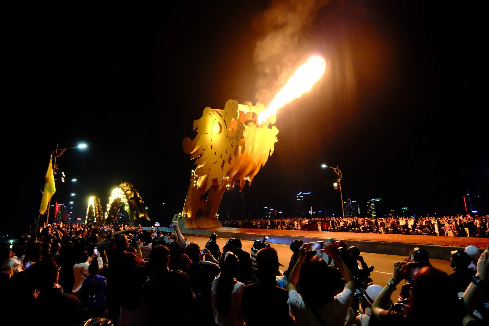 Dragon Bridge is spitting fire
