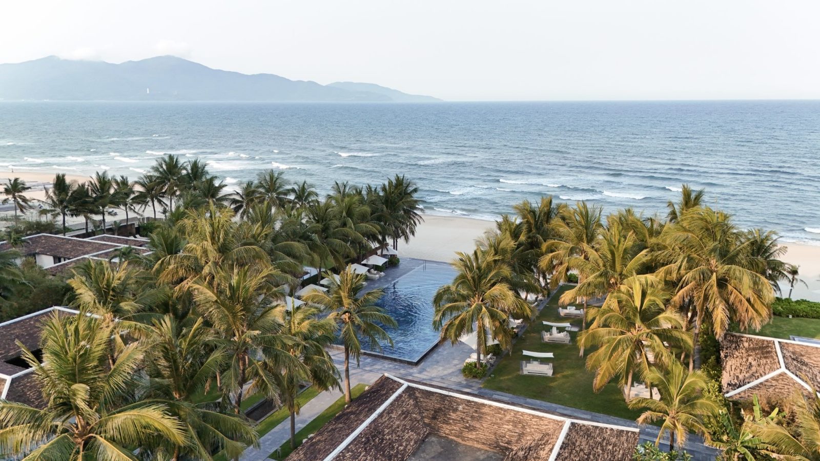 Vì sao nhiều du khách ưu tiên chọn resort khi đến Đà Nẵng?