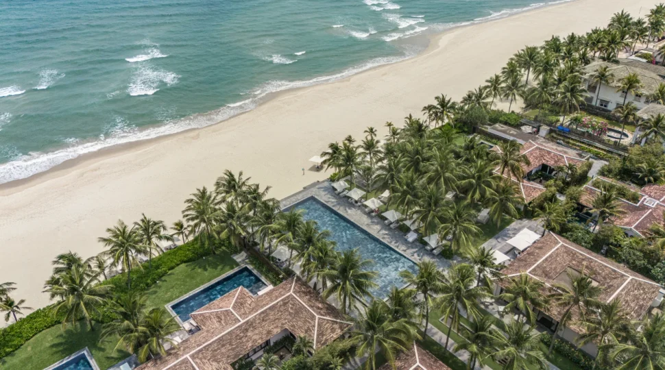 TOP 10 Resort tại Đà nẵng có bãi biển đẹp nhất